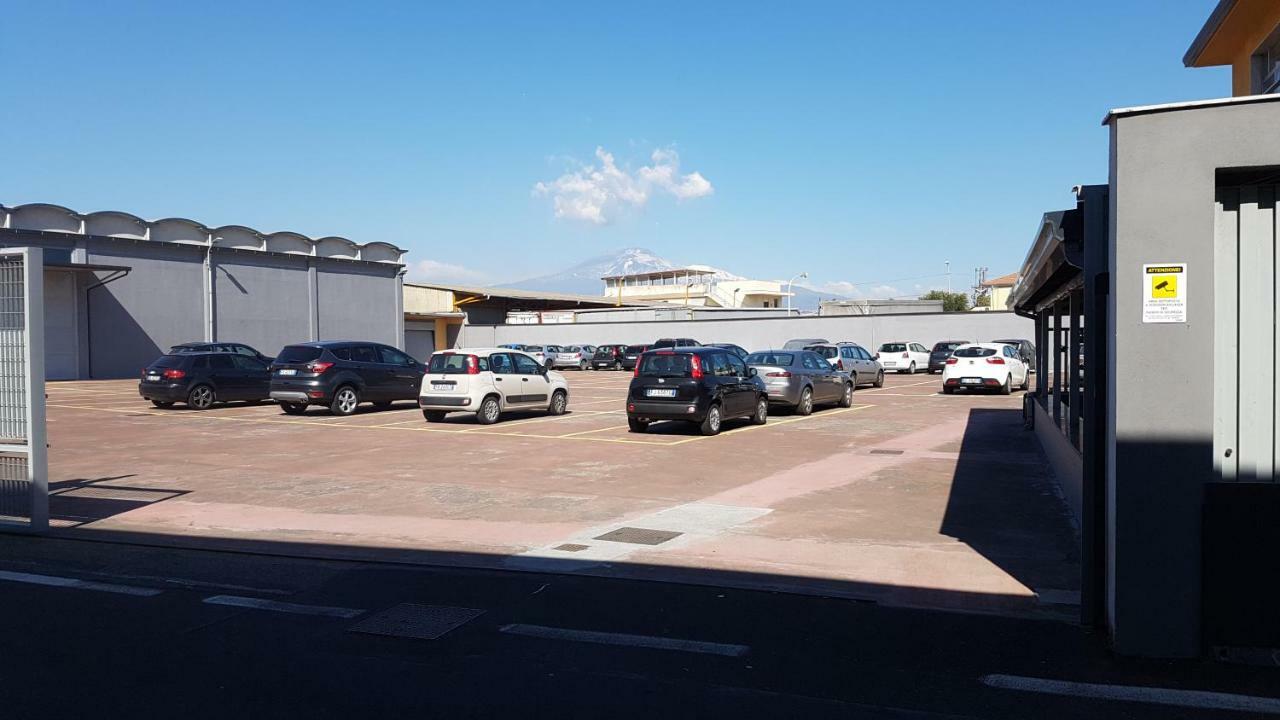 Hotel Etna Parking à Catane Extérieur photo